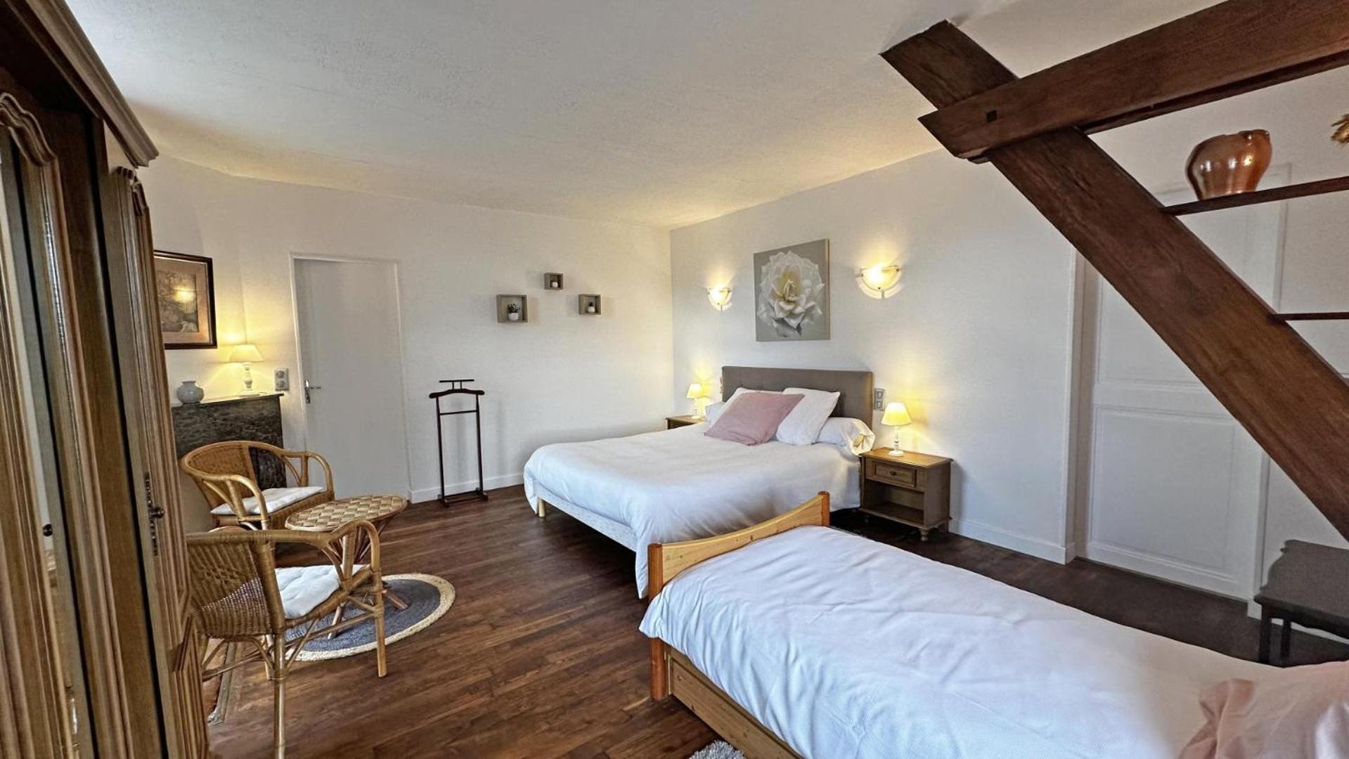 Chez Doussaud Bed & Breakfast Bessines-sur-Gartempe Exterior photo